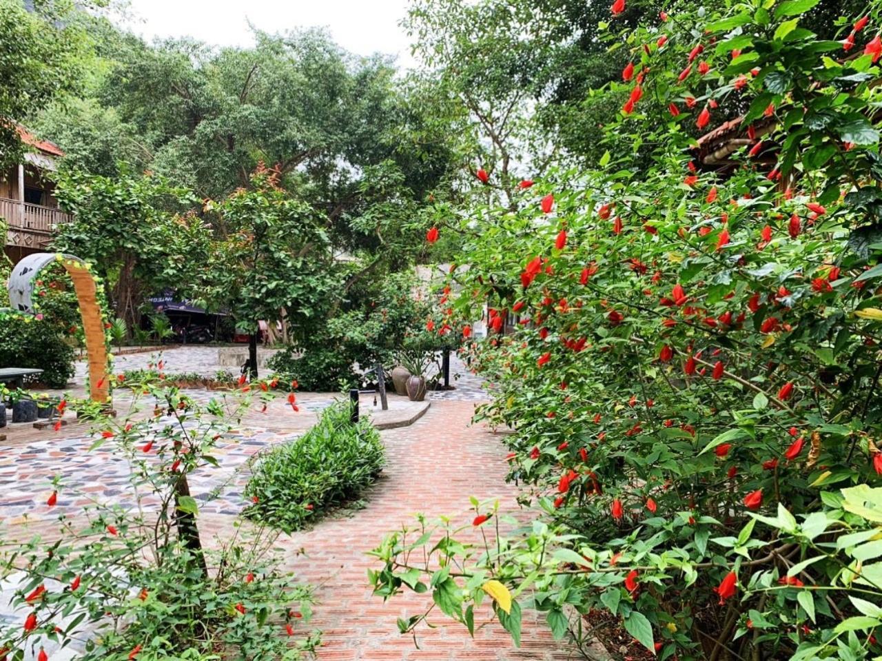 Trang An Lim Garden Hotel Xuan Son Exterior photo